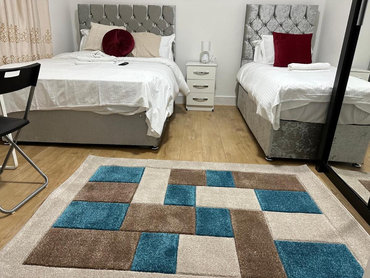 City Lodge Shadwell Лондон Екстериор снимка