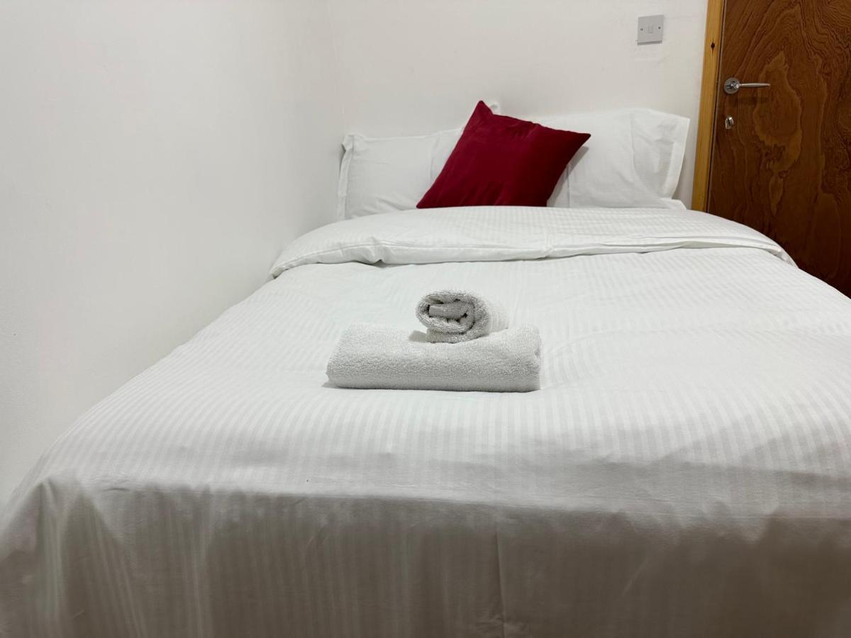 City Lodge Shadwell Лондон Екстериор снимка