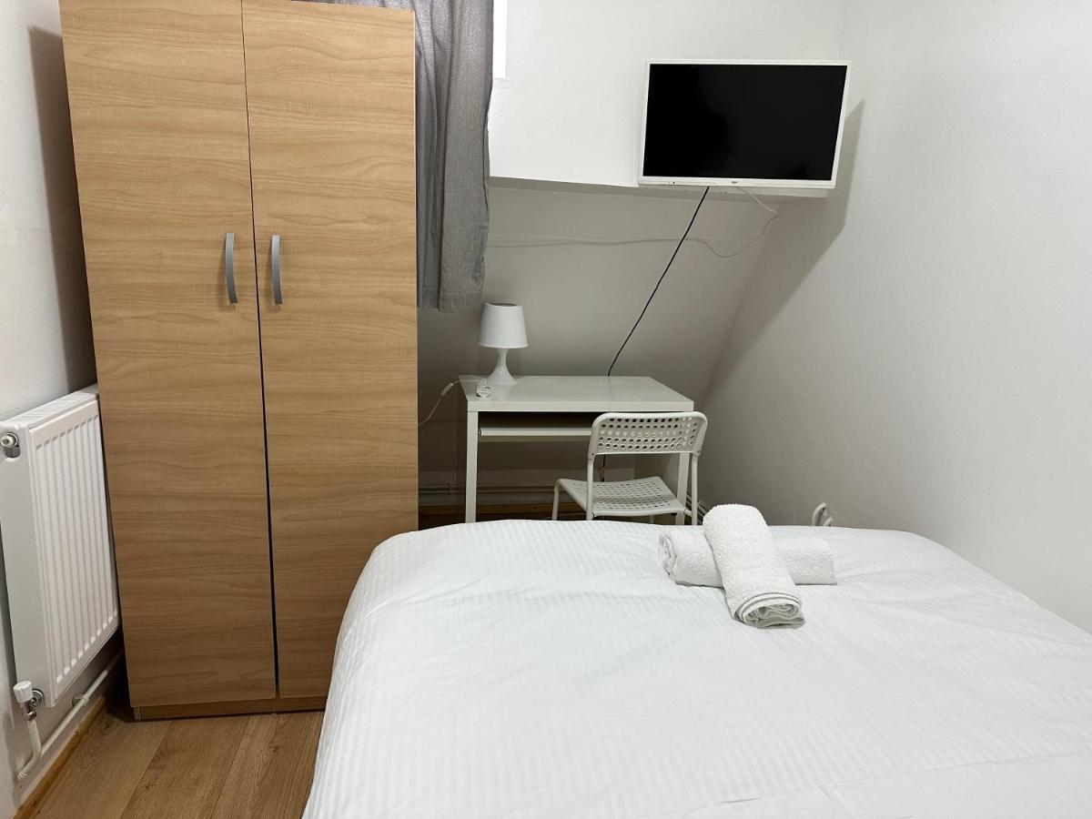 City Lodge Shadwell Лондон Екстериор снимка