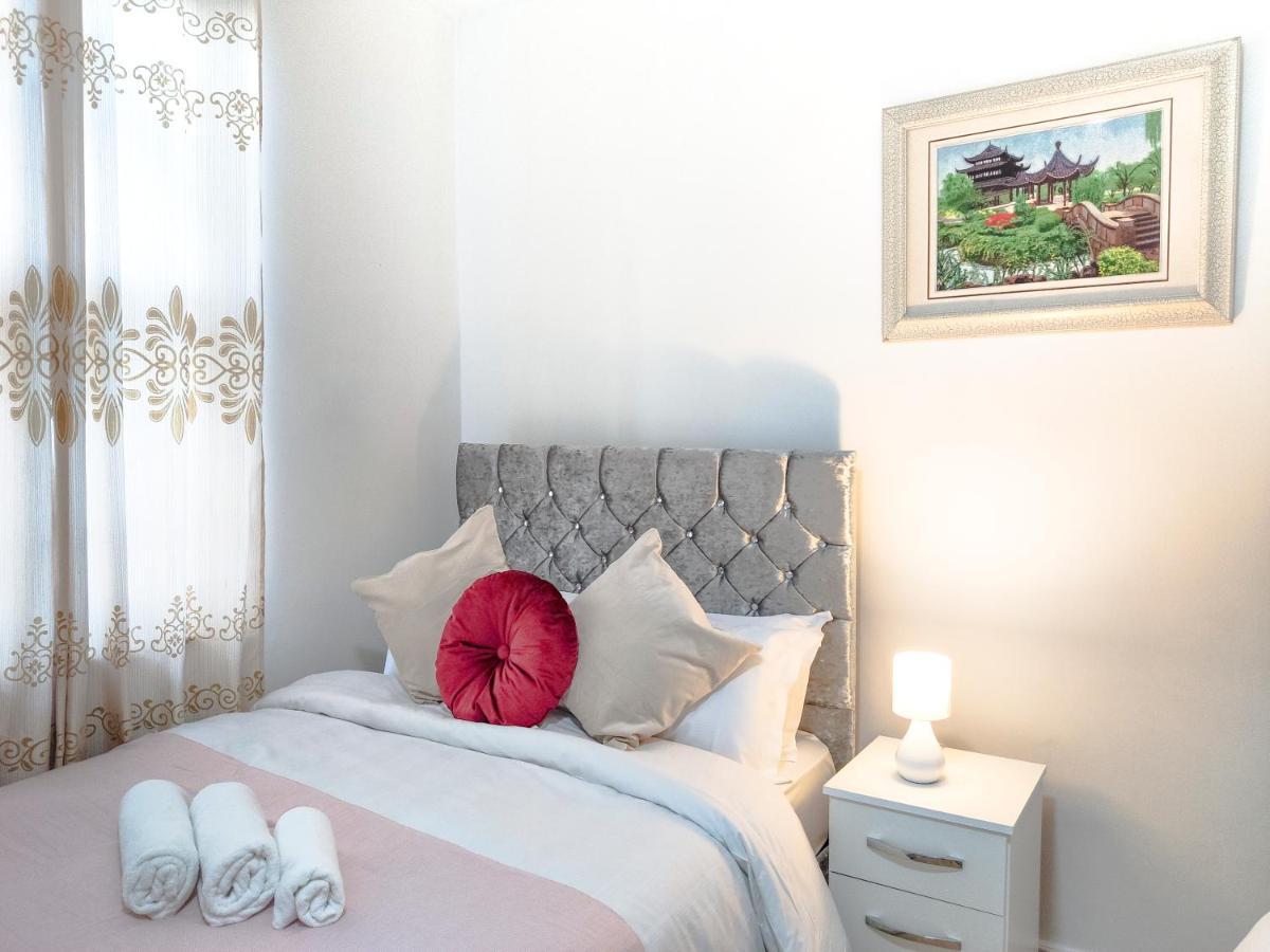 City Lodge Shadwell Лондон Екстериор снимка