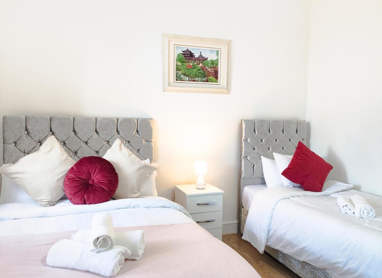 City Lodge Shadwell Лондон Екстериор снимка