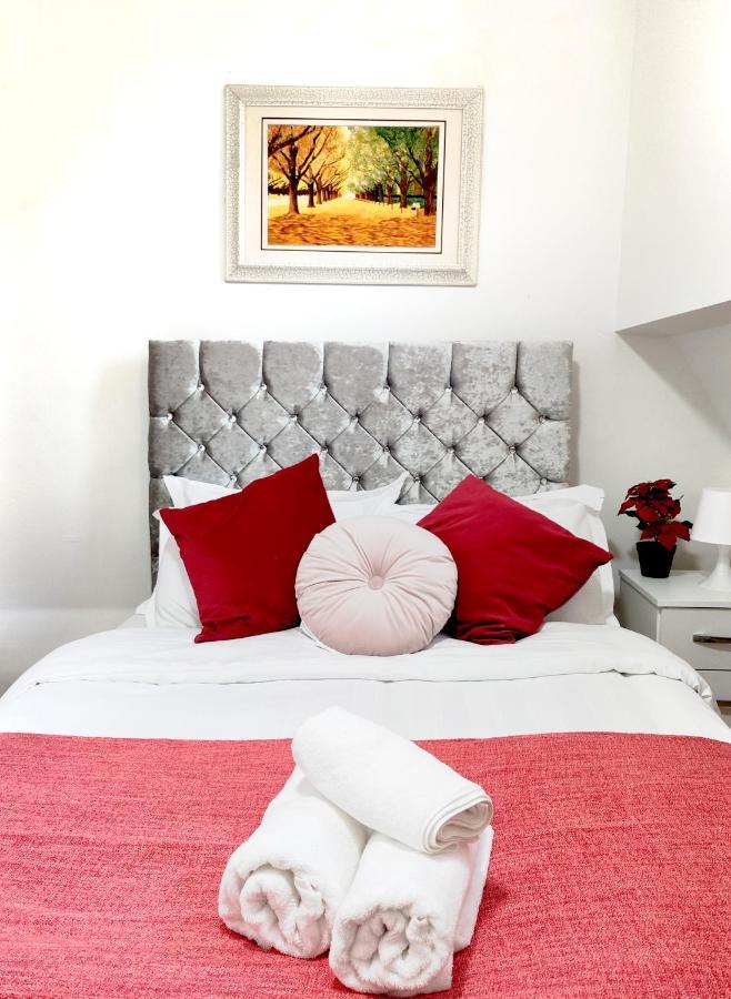 City Lodge Shadwell Лондон Екстериор снимка